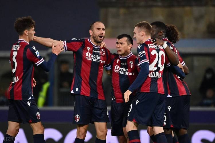 官方网站赛地聚焦——意大利杯转会期热度飙升，布鲁克林篮网主帅复盘，媒体盛赞，训练强度明显提升的简单介绍