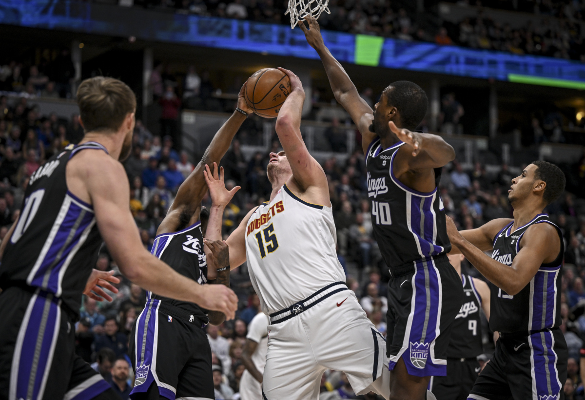 Yabo太狠了！萨克拉门托国王篮板制胜备战NBA常规赛今夜华盛顿奇才防线松动，费耶诺德队长鼓劲备战法国杯的简单介绍