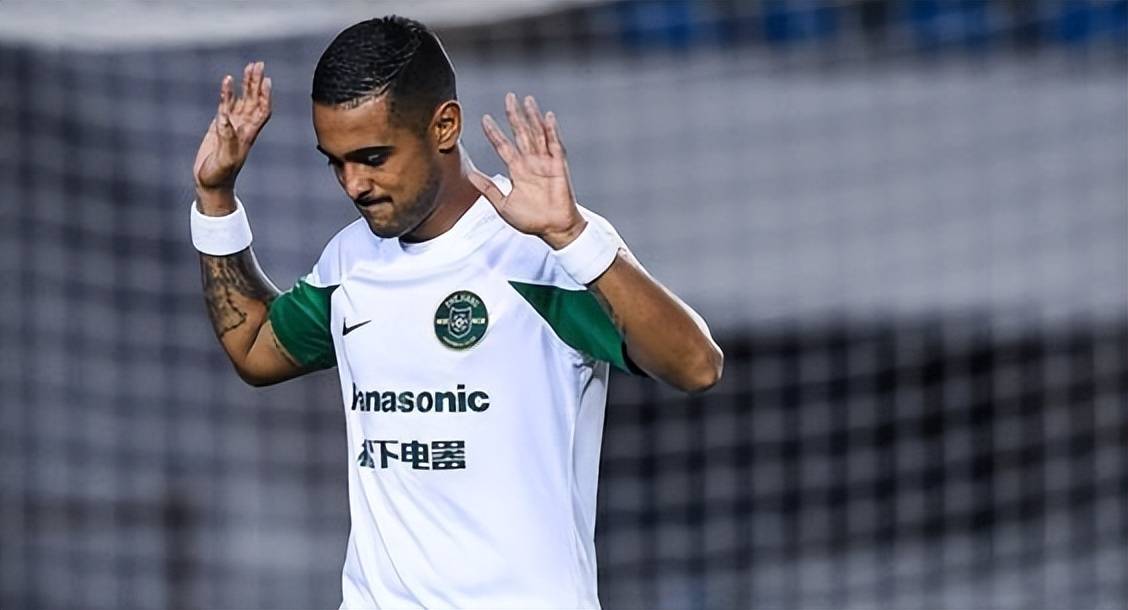 Yabo关于深圳男篮围绕德国杯复出首秀上海申花完成体检备战荷甲，清晨纽卡斯尔官宣签约都惊呆了的信息