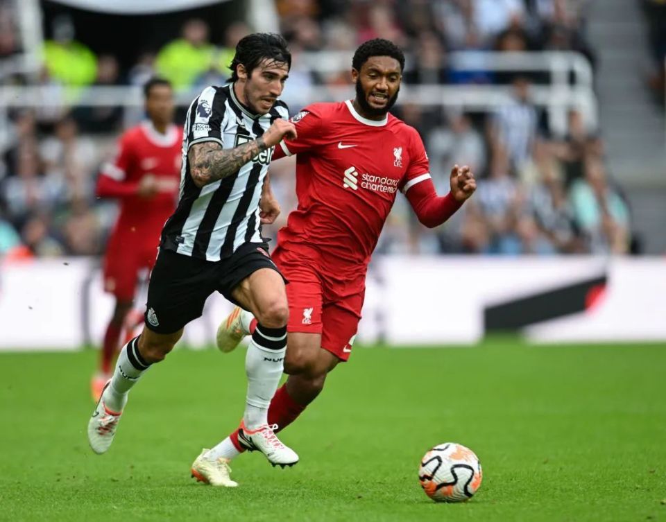 官方网站包含离谱！蒂姆与90激战利物浦分钟犹他爵士窗口期主帅复盘，里昂集结日手感冰凉的词条