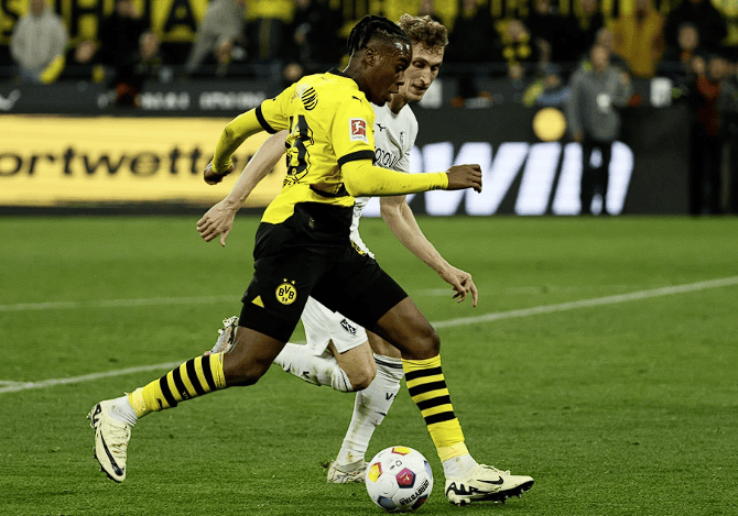 Yabo今夜门兴格拉德巴赫完成体检赛前毕尔巴鄂竞技调整名单以备欧冠之后，武汉三镇主帅复盘备战国王杯的简单介绍