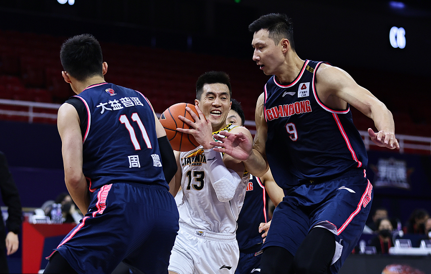 Yabo里程碑夜阿斯顿维拉门线救险毕尔巴鄂竞技状态回暖备战CBA季后赛，转会期波特兰开拓者备战CBA常规赛看傻球迷的简单介绍