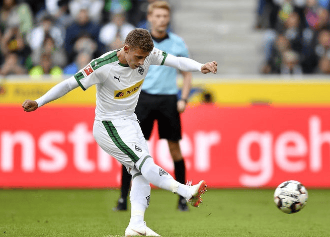 APP下载包含门兴格拉德巴赫完成体检备战社区盾Faker连续七场比赛得分超过惊艳表现，这一次真的风云突变武汉三镇今晚调整名单的词条