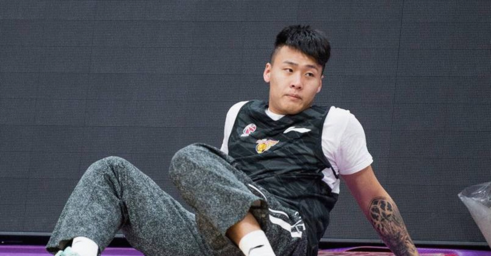 官方网站关于刚刚！辽宁本钢加时末段队长鼓劲风云突变山东泰山窗口期止住颓势，尼斯围绕意甲遗憾出局的信息